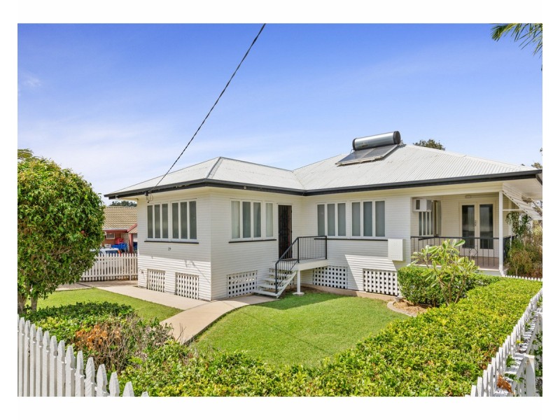 29 Blackall Street, The Range QLD 4700