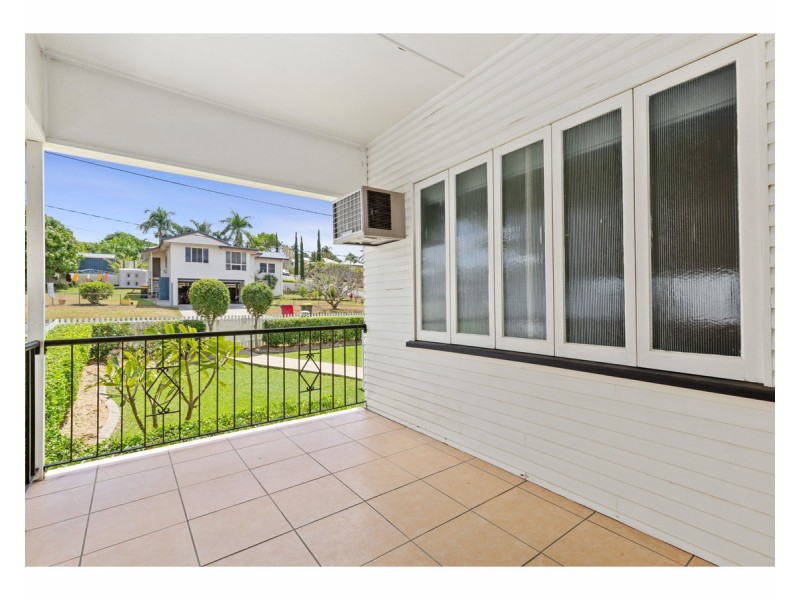 29 Blackall Street, The Range QLD 4700