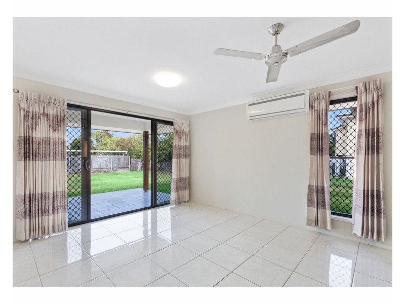 36 Charles Street, Berserker QLD 4701