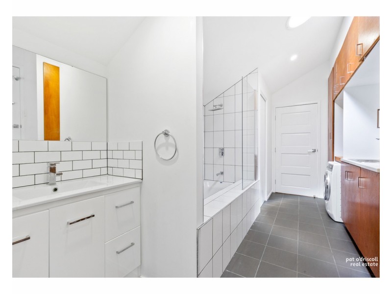 101 Sharples Street, Berserker QLD 4701