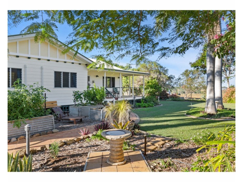 734 Gavial Gracemere Road, Gracemere QLD 4702