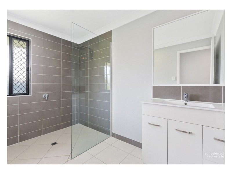 2 Leitrim Court, Parkhurst QLD 4702