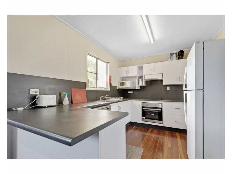 365 Duthie Avenue, Frenchville QLD 4701