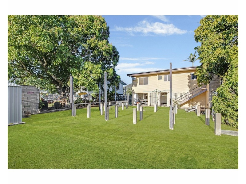 365 Duthie Avenue, Frenchville QLD 4701