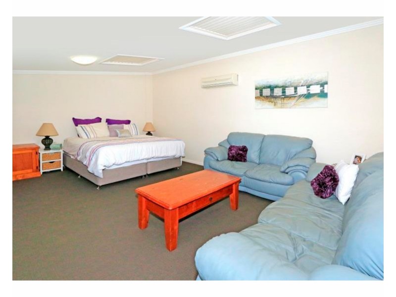 11/375-383 Duthie Avenue, Frenchville QLD 4701