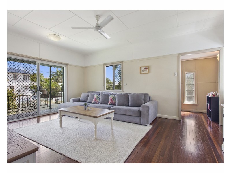 16 Knutsford Street, Wandal QLD 4700