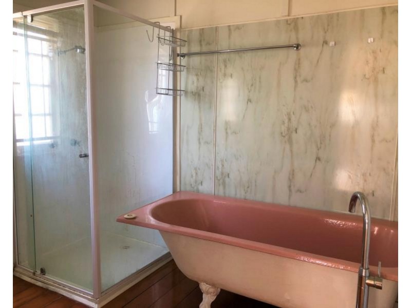5 Cairns Street, The Range QLD 4700