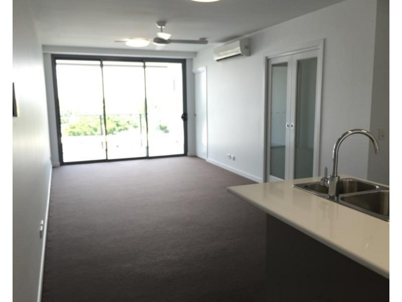 703/2-4 Victoria Parade, Rockhampton City QLD 4700