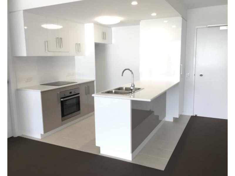 703/2-4 Victoria Parade, Rockhampton City QLD 4700