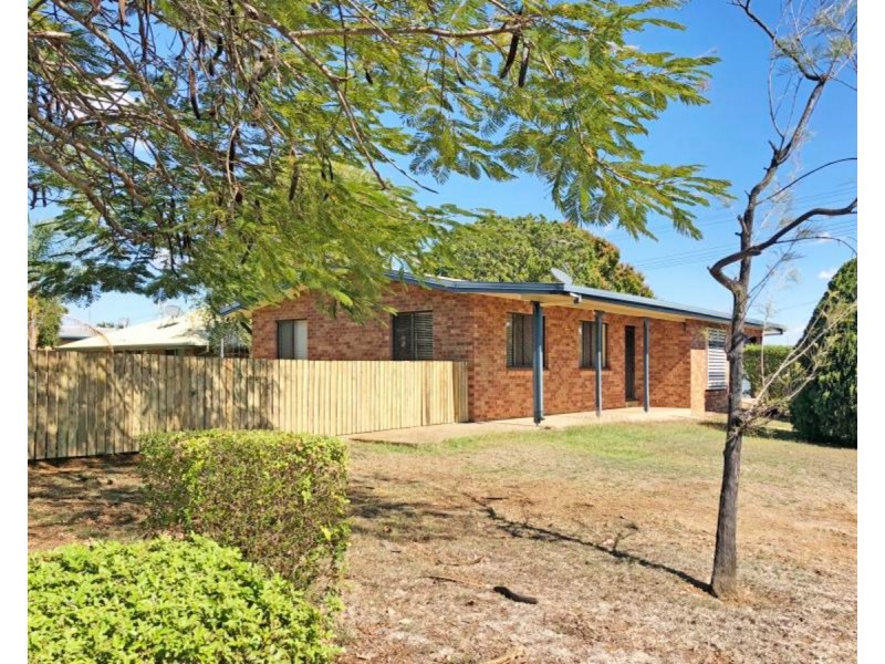 62 Johnson Road, Gracemere QLD 4702