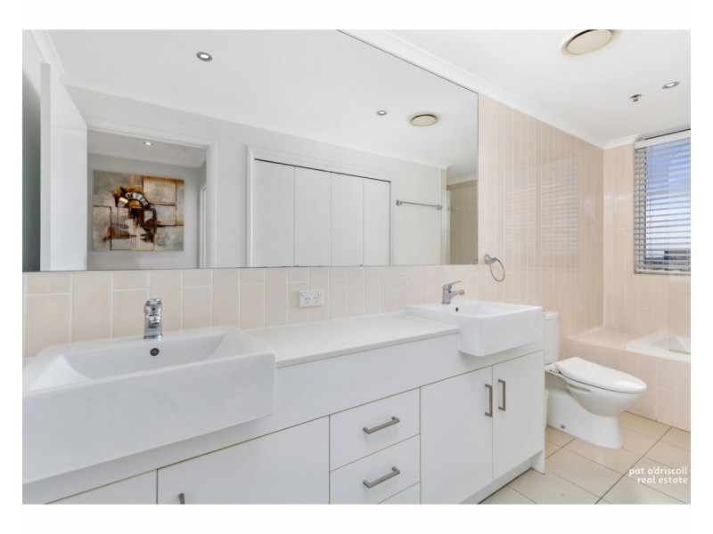 703/102 Victoria Parade, Rockhampton City QLD 4700