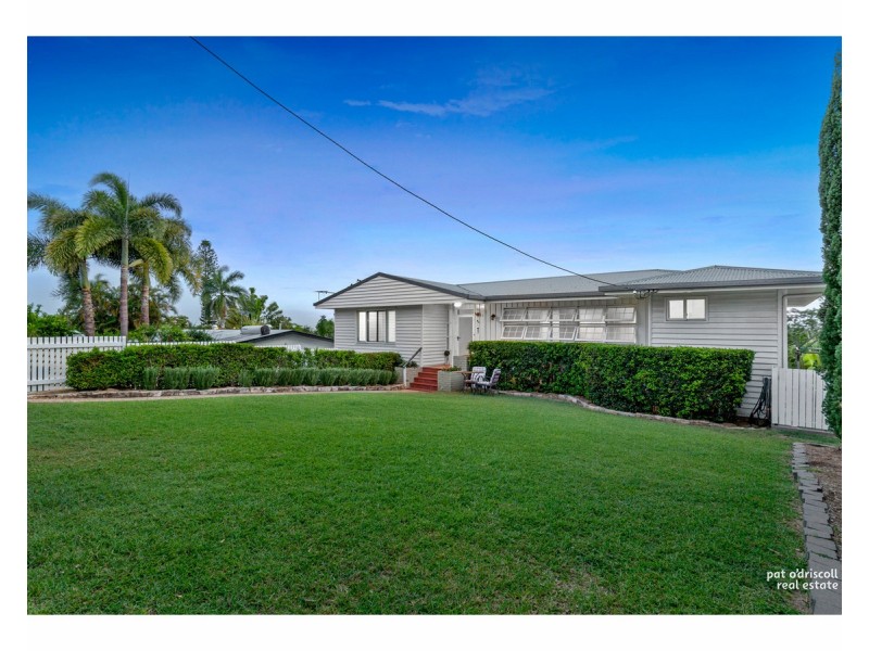7 Bellevue Terrace, The Range QLD 4700