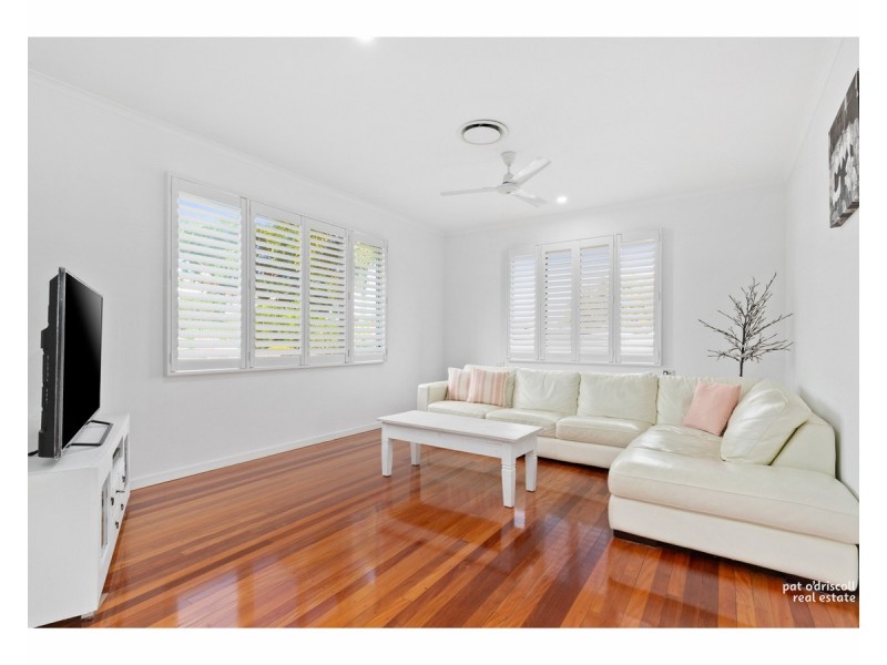 7 Bellevue Terrace, The Range QLD 4700