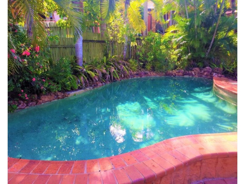 16 Moren Street, Frenchville QLD 4701