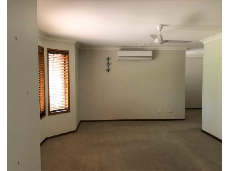 16 Moren Street, Frenchville QLD 4701