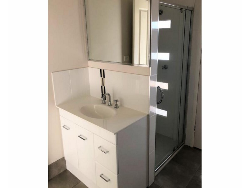 2/31 Pillich Street, Kawana QLD 4701