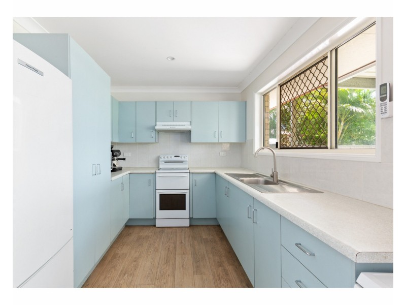 7 Kawana Close, Kawana QLD 4701