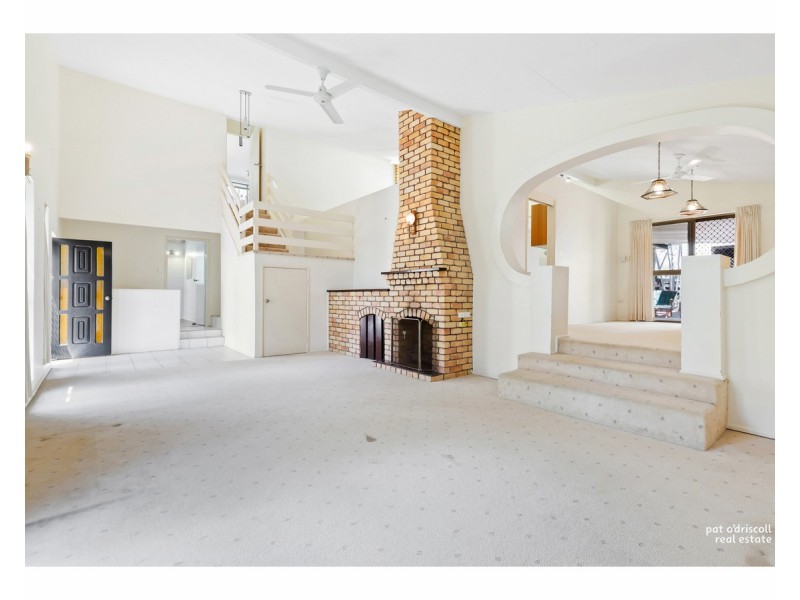 10 Burns Street, Frenchville QLD 4701