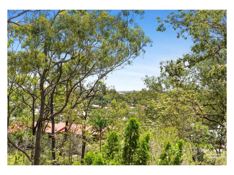10 Burns Street, Frenchville QLD 4701