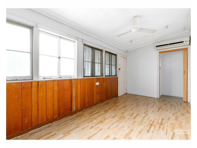 15 Kent Street, Rockhampton City QLD 4700