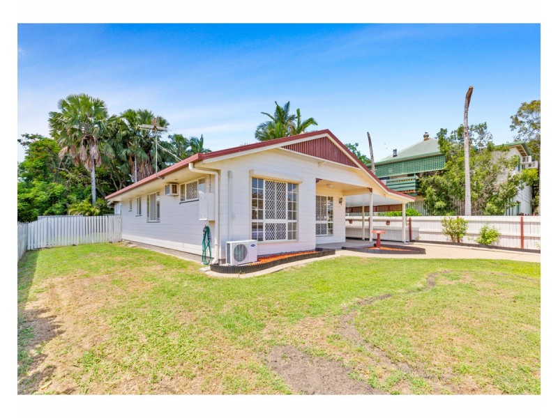 117 Charles Street, Berserker QLD 4701