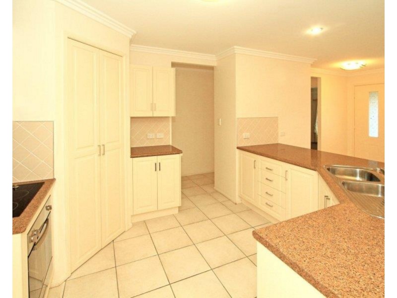 327a Denham Street Extension, West Rockhampton QLD 4700