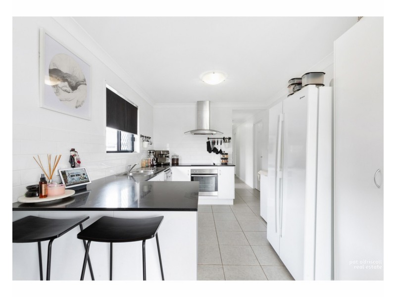2 Jomarant Place, Kawana QLD 4701