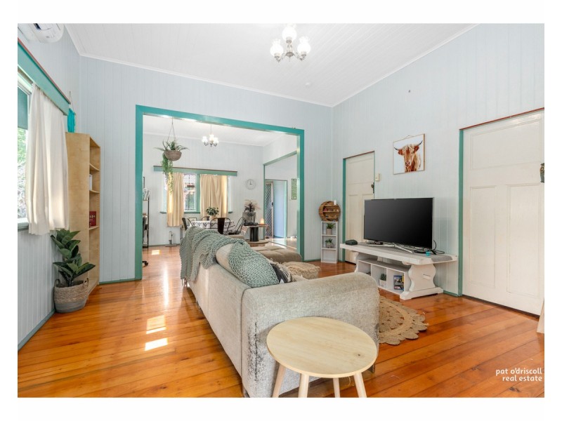 17 Elphinstone Street, Berserker QLD 4701