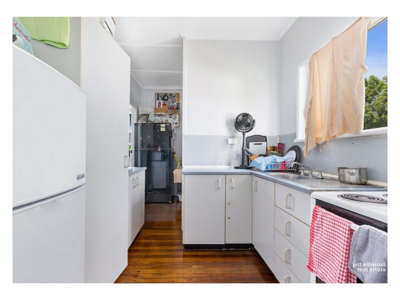 110 Clifton Street, Berserker QLD 4701