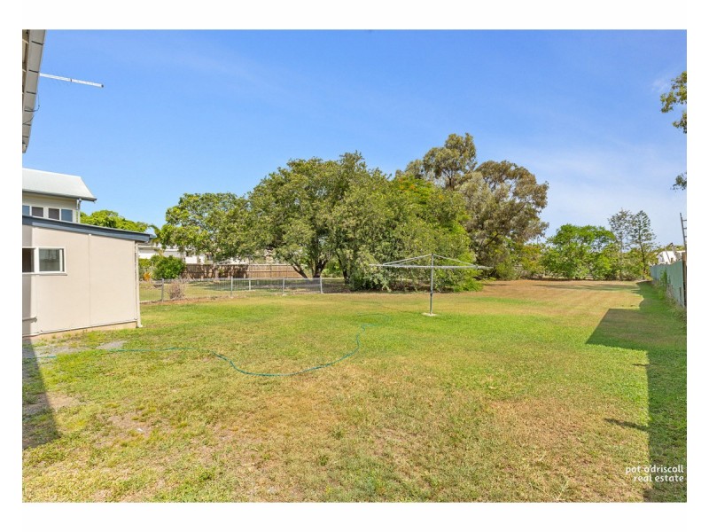 110 Clifton Street, Berserker QLD 4701