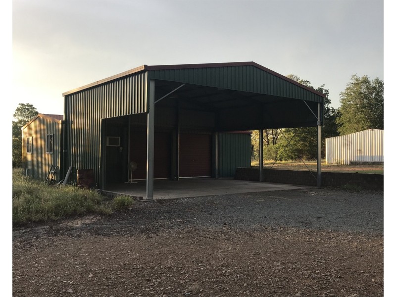 185 Alaire Drive, Theodore QLD 4719