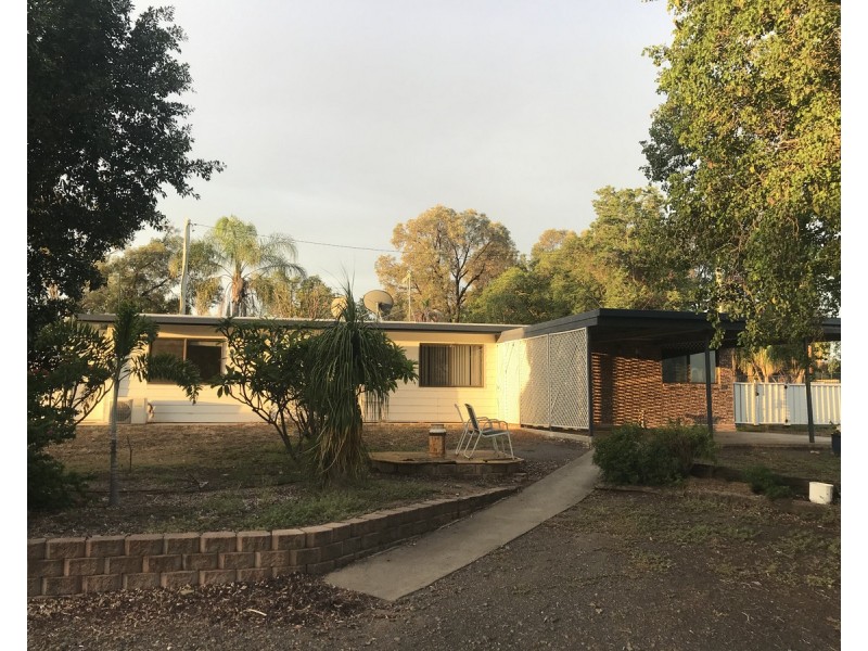 185 Alaire Drive, Theodore QLD 4719