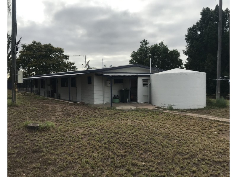 185 Alaire Drive, Theodore QLD 4719