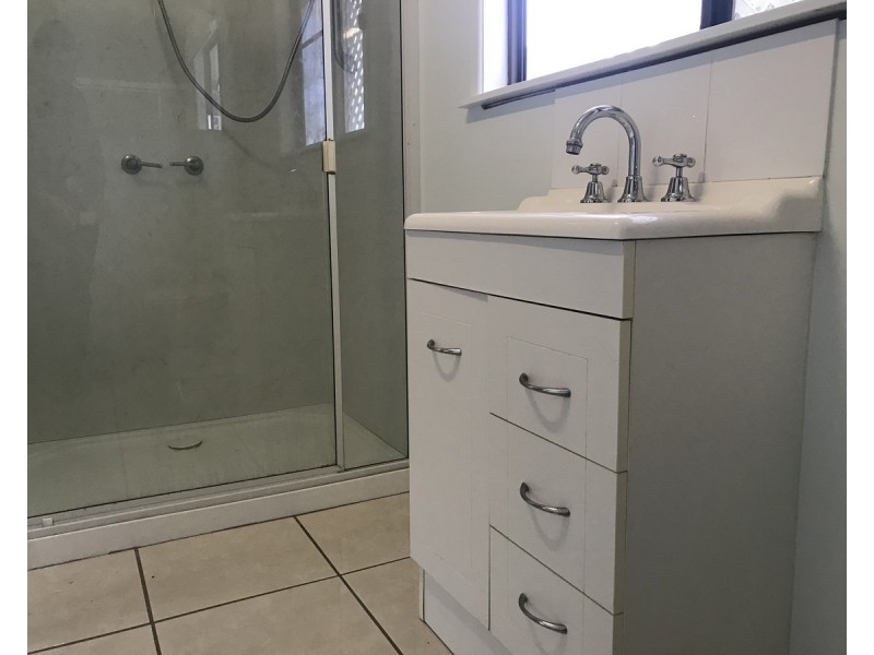 185 Alaire Drive, Theodore QLD 4719