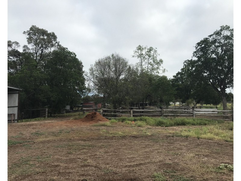 185 Alaire Drive, Theodore QLD 4719