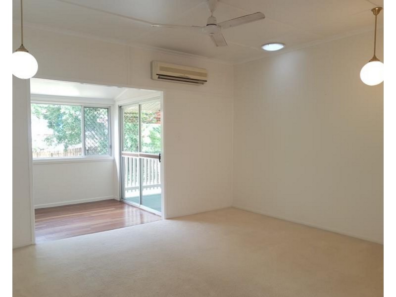 31 Spencer Street, The Range QLD 4700