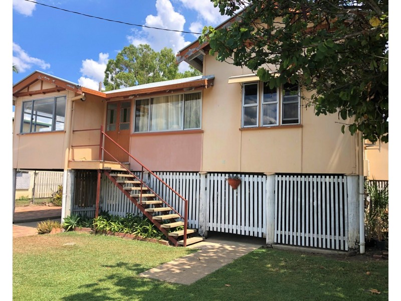 56 Evans Street, Berserker QLD 4701