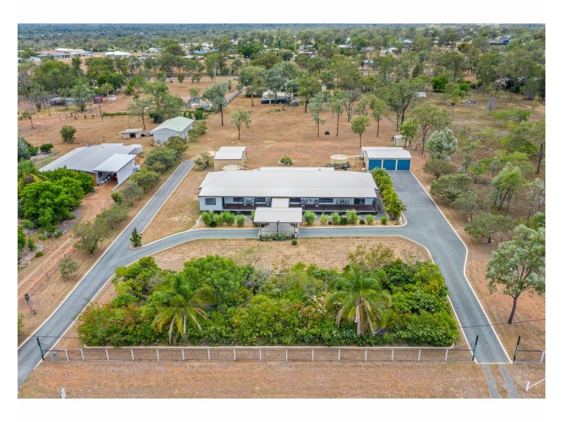 33 Clifton Street, Gracemere QLD 4702