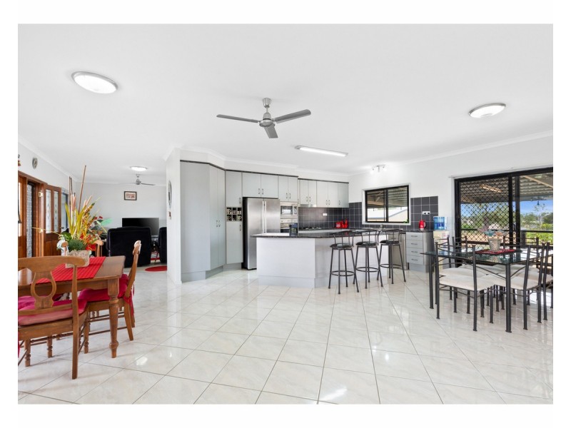 33 Clifton Street, Gracemere QLD 4702