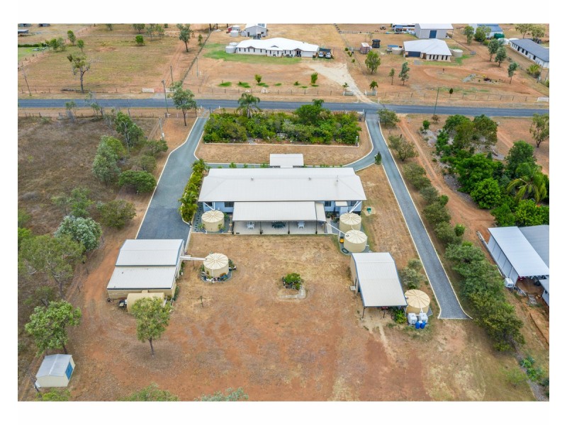 33 Clifton Street, Gracemere QLD 4702