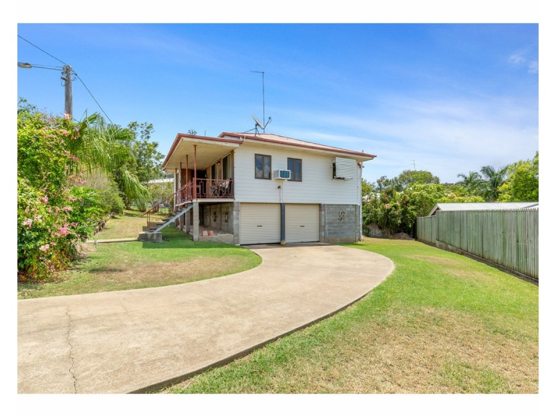 6 Dobbs Street, The Range QLD 4700