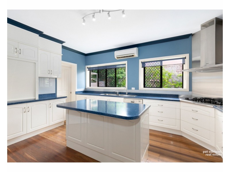 24 Jessie Street, The Range QLD 4700