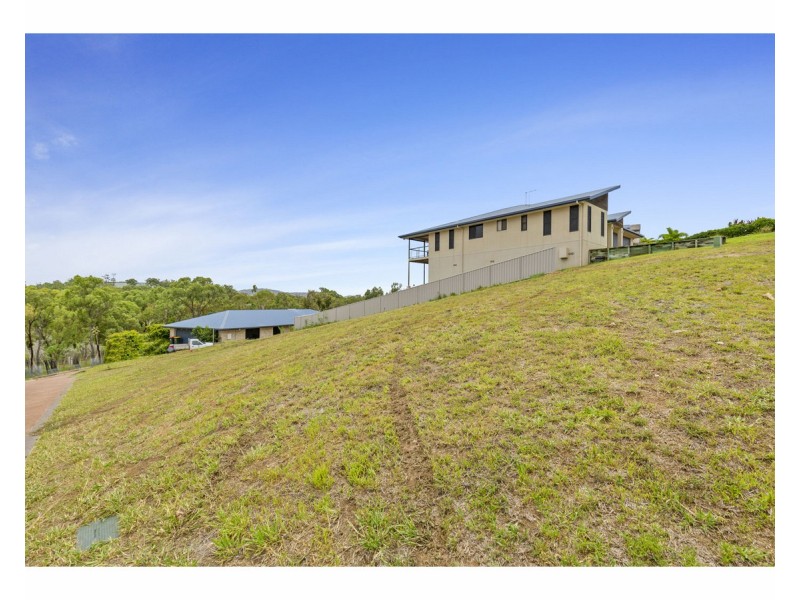 10 Connemara Drive, Kawana QLD 4701