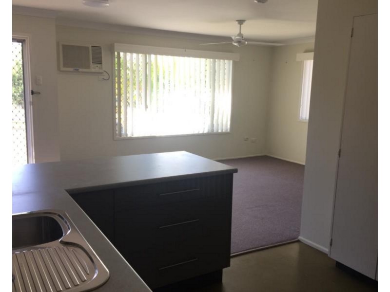 3/42 Davis Street, The Range QLD 4700