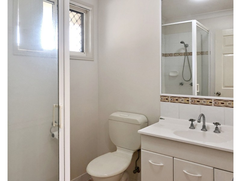 1 Turner Court, Parkhurst QLD 4702