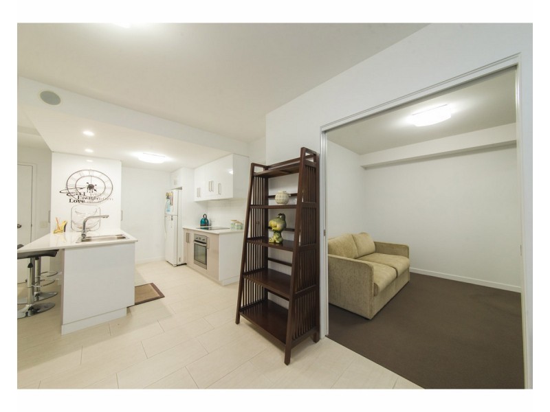 602/2-4 Victoria Parade, Rockhampton City QLD 4700