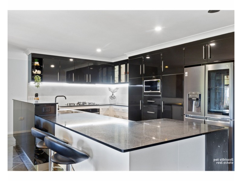 89 Fountain Street, Emu Park QLD 4710