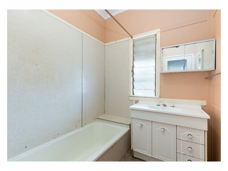 250 Dawbarn Street, Koongal QLD 4701