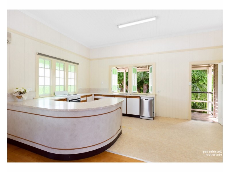 28 Glencoe Street, The Range QLD 4700