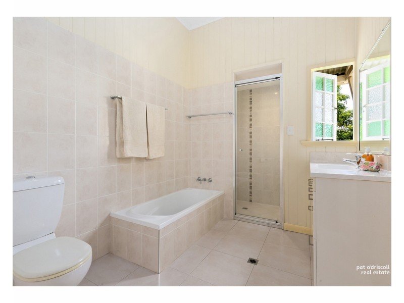 28 Glencoe Street, The Range QLD 4700